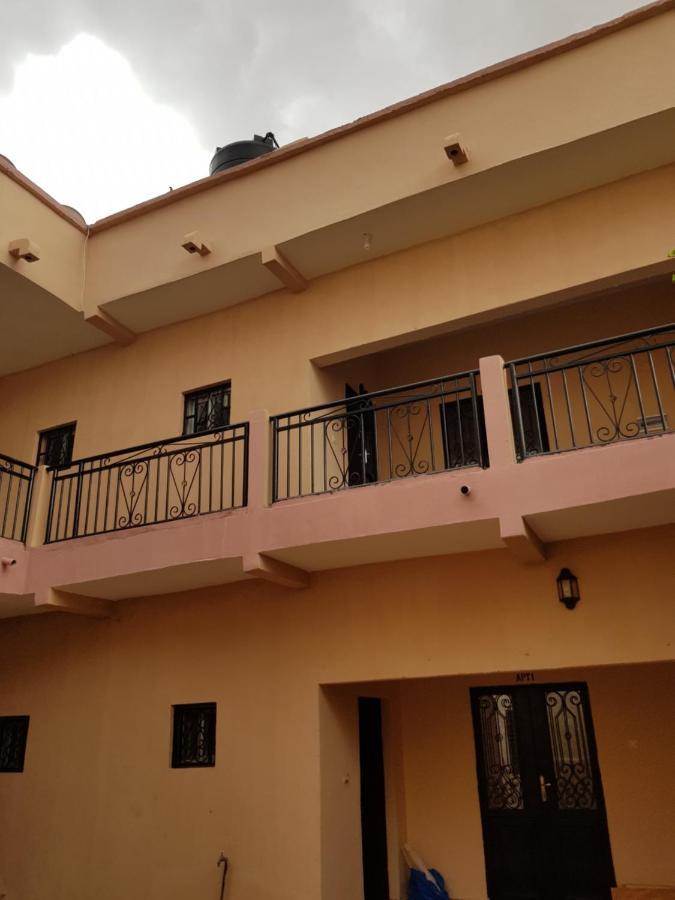 Appartement Meuble AU GOLF Bamako Extérieur photo